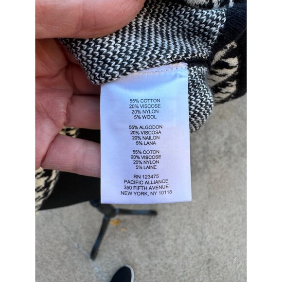 Jones New York Signature Houndstooth Black White Knit Poncho Zipper Closure S/M - Picture 7 of 10